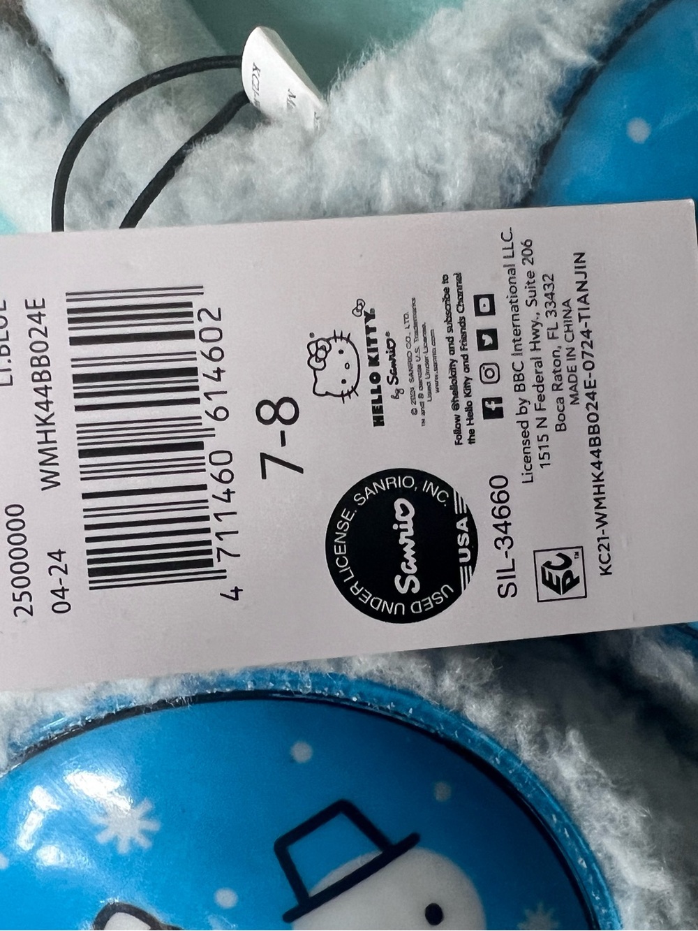 Hello Kitty Pastel Blue Plush Indoor Slippers - Picture 9 of 11